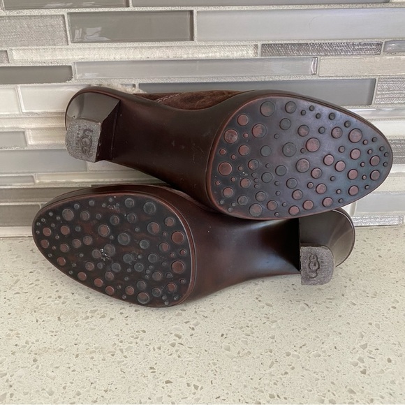 UGG women’s leather upper clog sandals size 7.5 sherpa lining - Picture 7 of 9